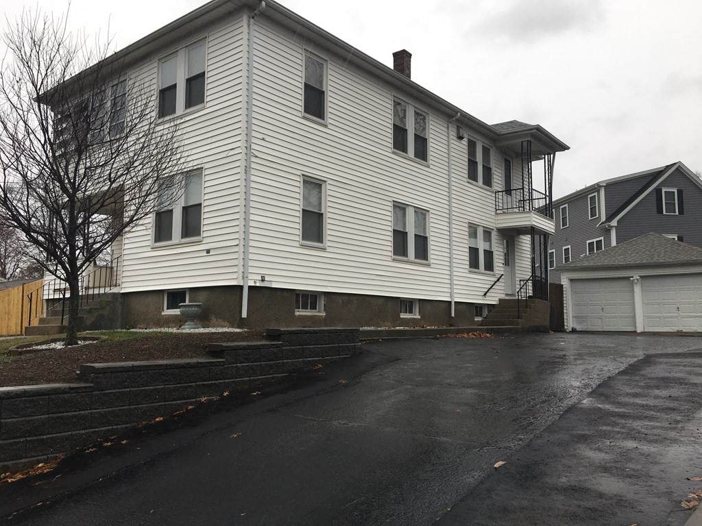 373-375 Thacher Street - Photo 1