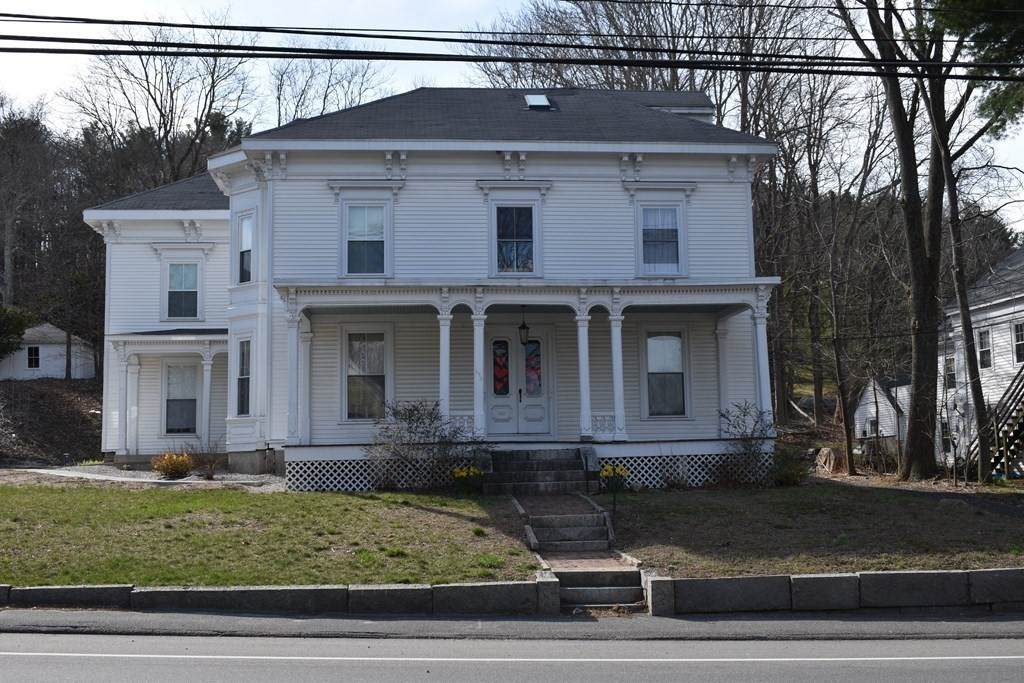 635 Washington Street - Photo 1