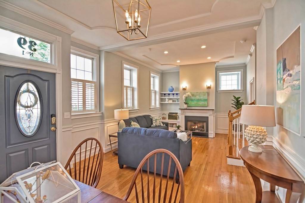 39 Sullivan St - Photo 1