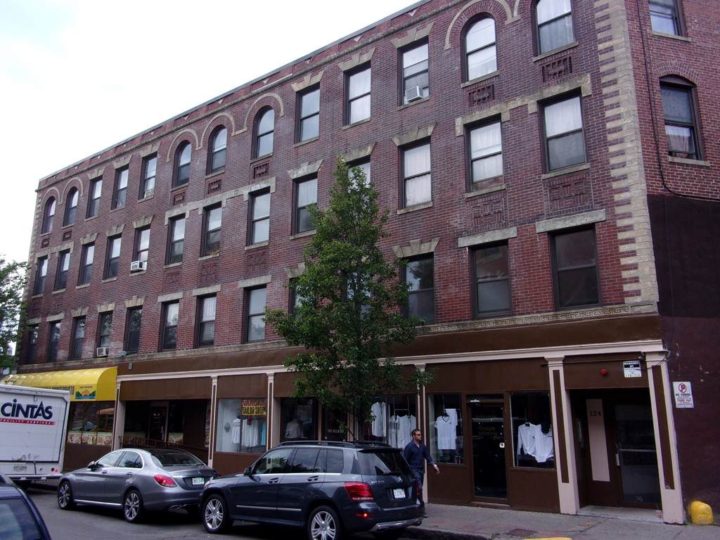 124 Central Ave - Photo 1