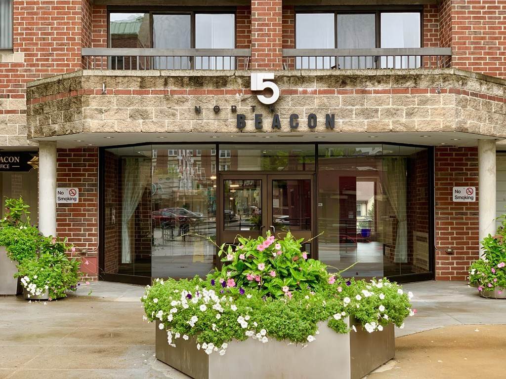 15 N. Beacon - Photo 1