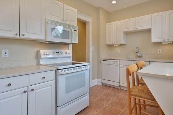 1109 Boylston Street - Photo 1