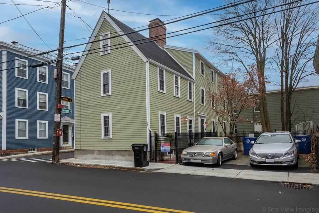 39 Essex St - Photo 1