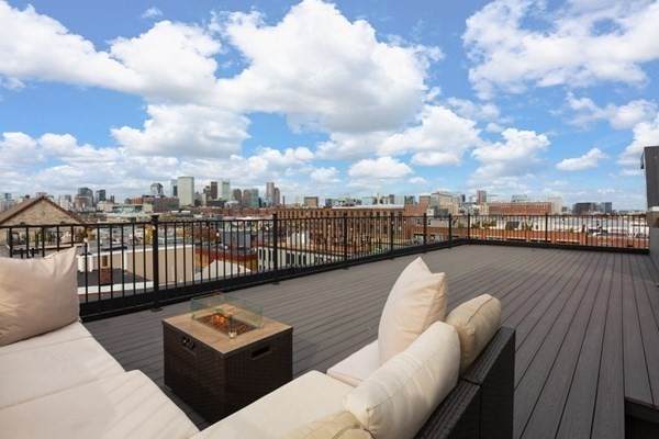 258 W Third Street - Photo 1