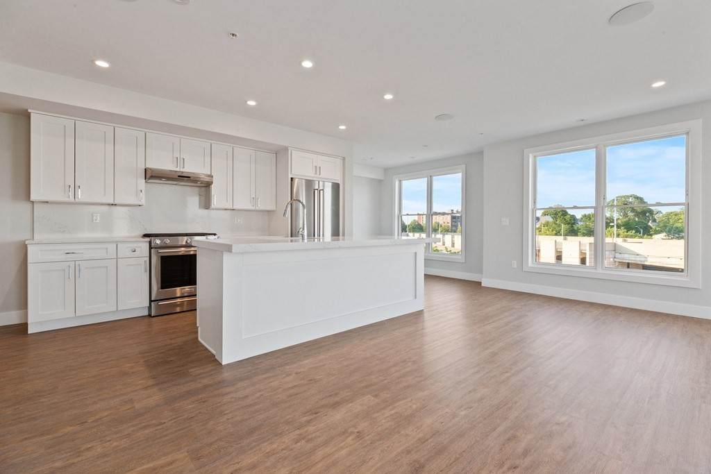 135 Hancock Street - Photo 1