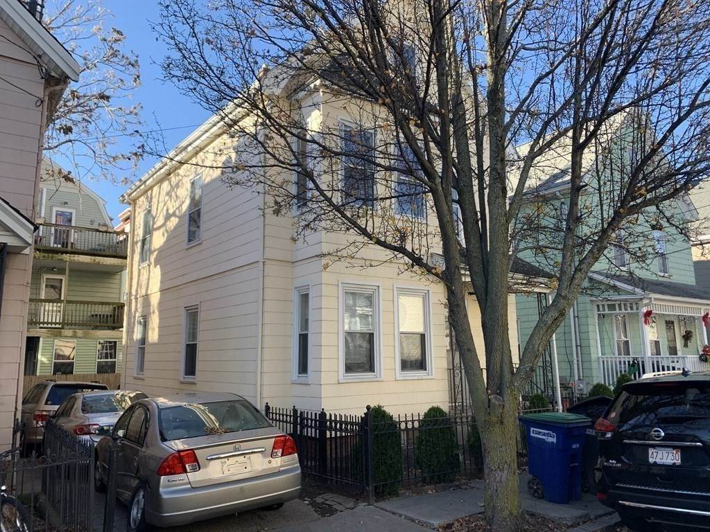 12 Cypress St - Photo 1