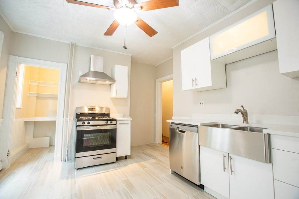 25 Ashford Street - Photo 1