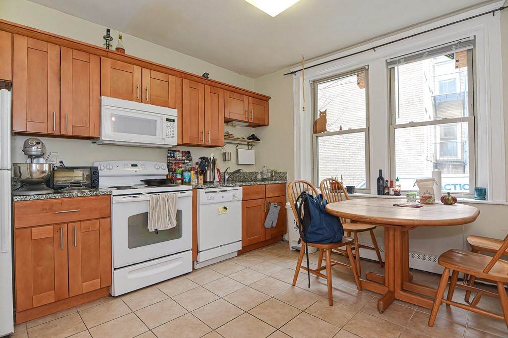 24 Ransom Rd - Photo 1