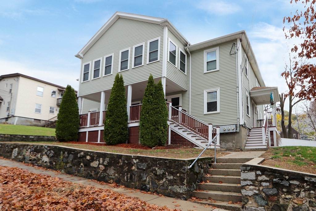 83 Guinan St - Photo 1