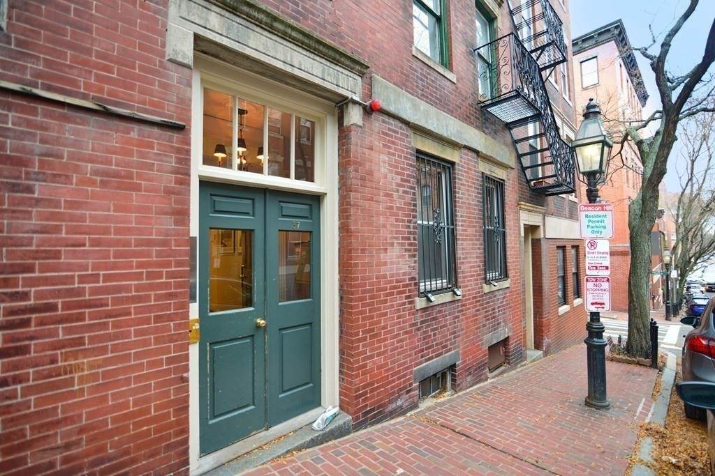 37 Garden St - Photo 1