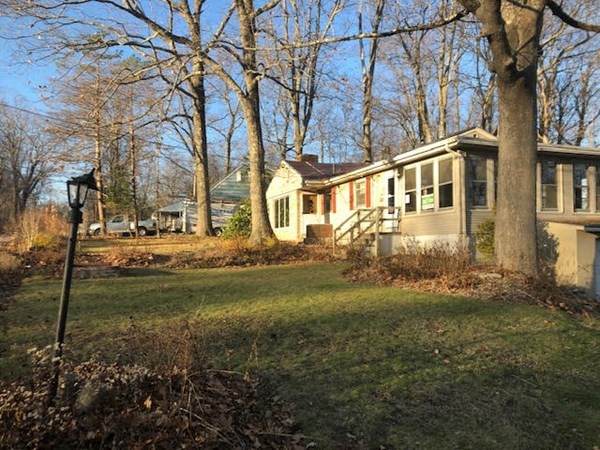 20 Laurelwood Rd - Photo 1