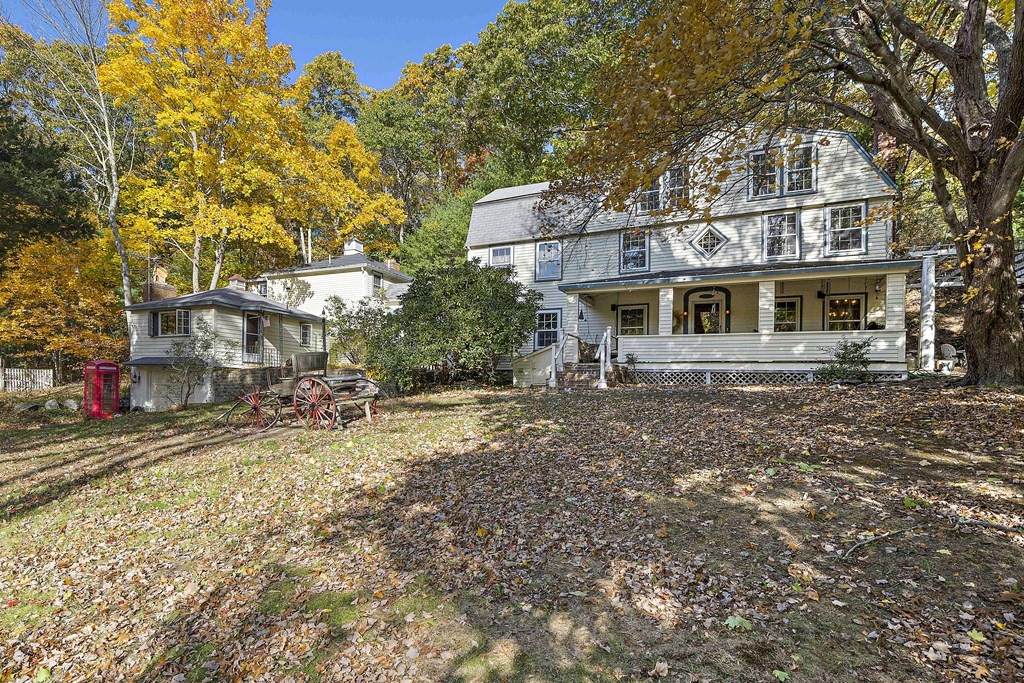 392 Summer Street - Photo 1