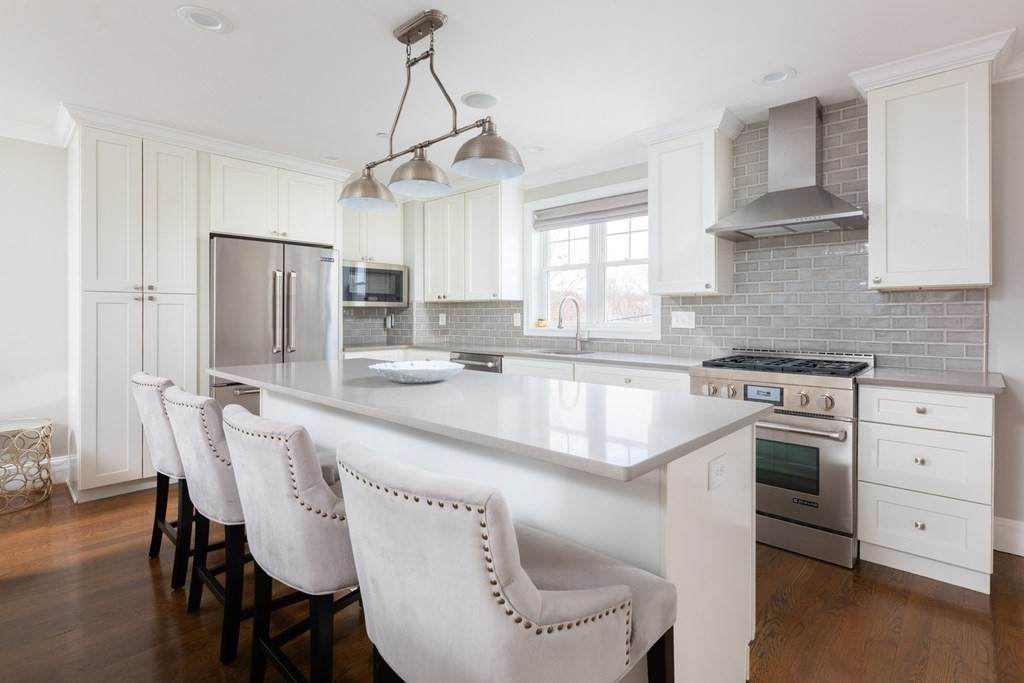 364 Neponset Ave - Photo 1