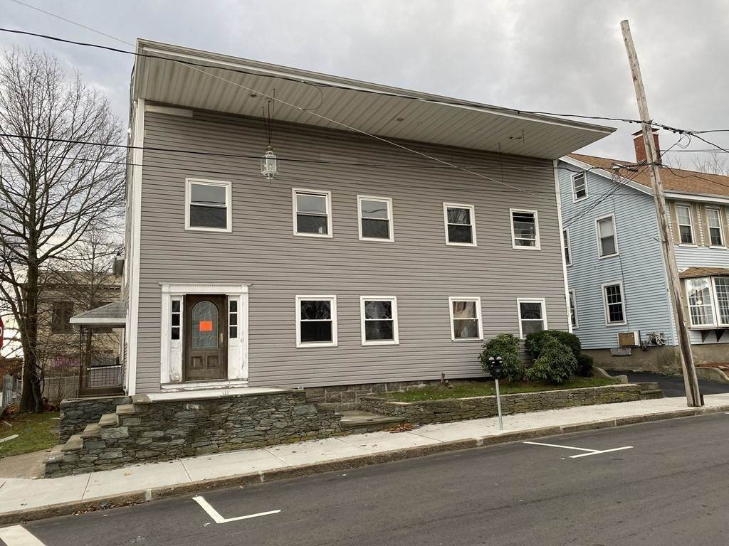 289 Bank Street - Photo 1