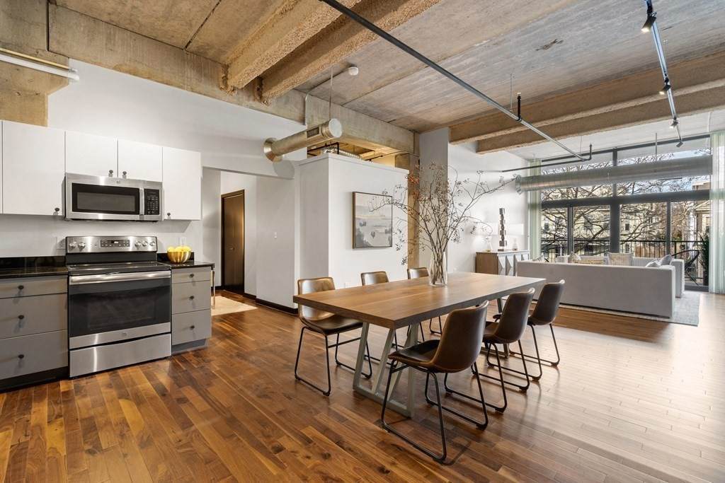 1060 Broadway - Photo 1