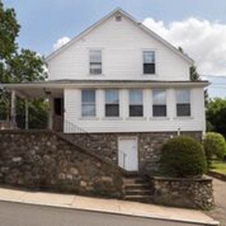 30 Lotus Ave - Photo 1