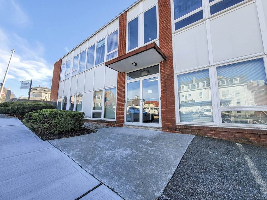 260 N Main St - Photo 1