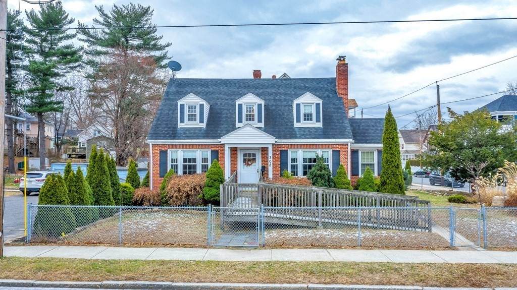 308 East Street - Photo 1
