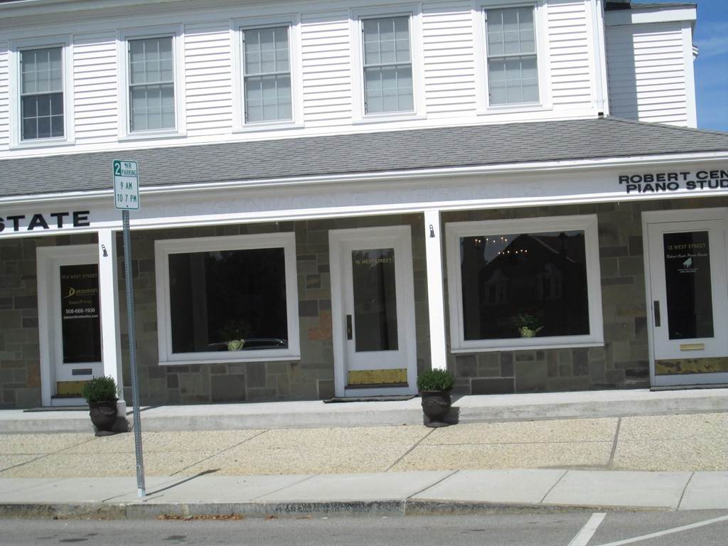 15 West Street - Photo 1