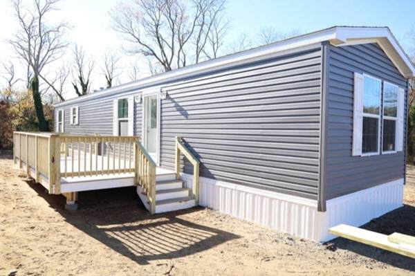 210 West Rd - Photo 1
