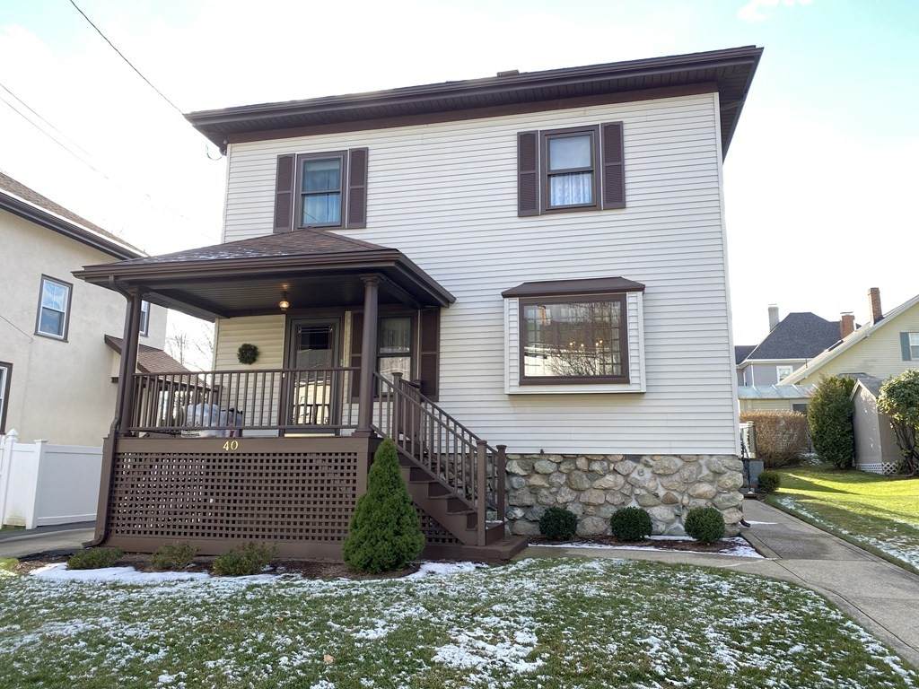 40 Hoyle - Photo 1