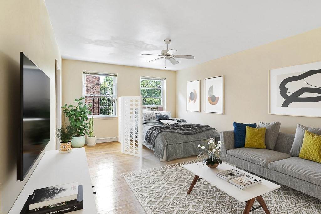 395 Broadway - Photo 1