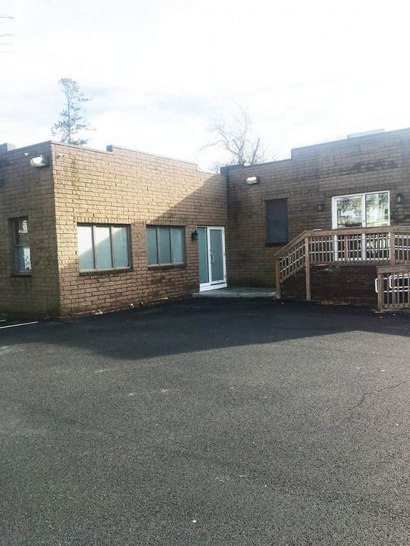 250 Belmont St - Photo 1