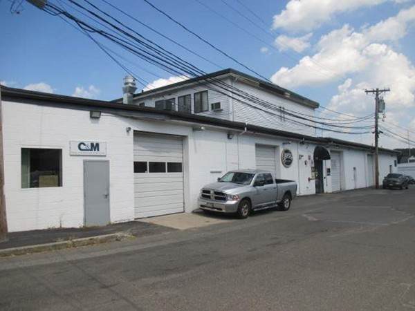 39 Emerson - Photo 1