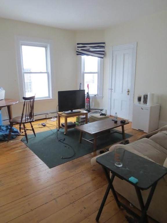 72 Calumet Street - Photo 1