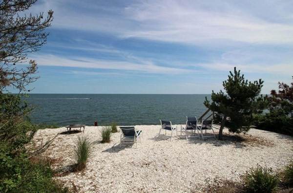 90 Shore Drive - Photo 1