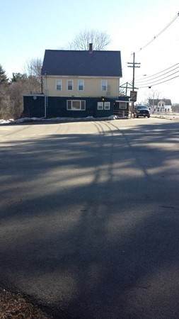 381 Winthrop St - Photo 1