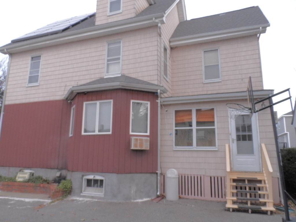 147 Belmont St - Photo 1