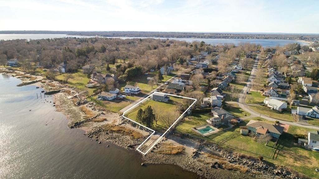 15 Bayside Ave - Photo 1