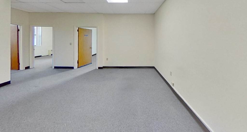 740 Main St - Photo 1