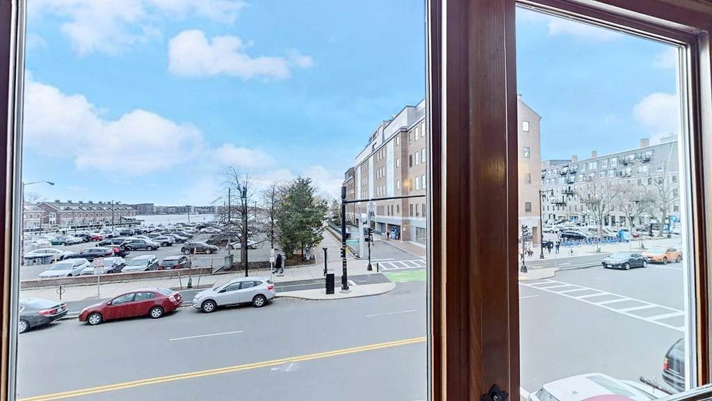 266 Commercial St - Photo 1