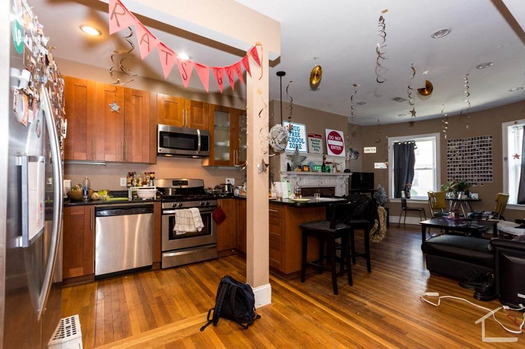 17 St. Lukes Rd - Photo 1