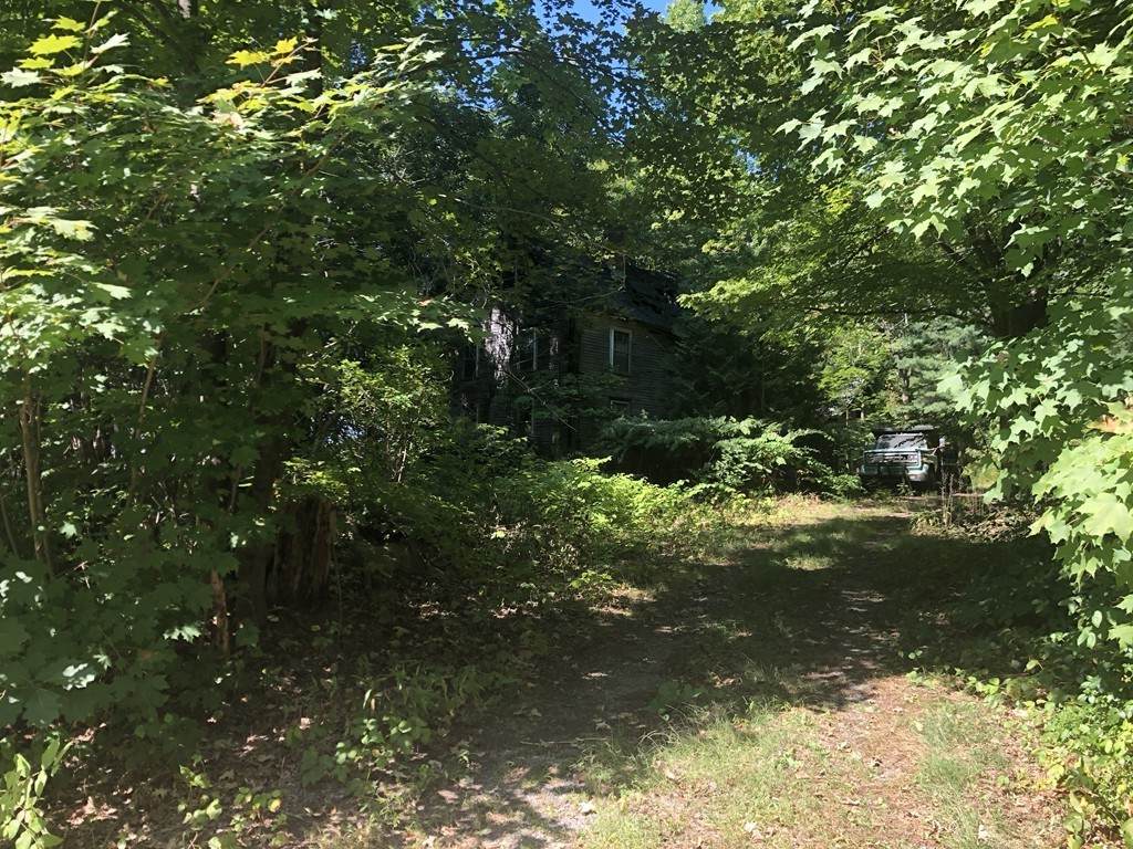 18 Breakneck Road - Photo 1