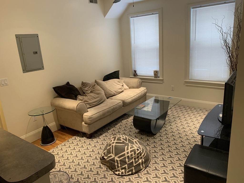 6 Humboldt Pl - Photo 1