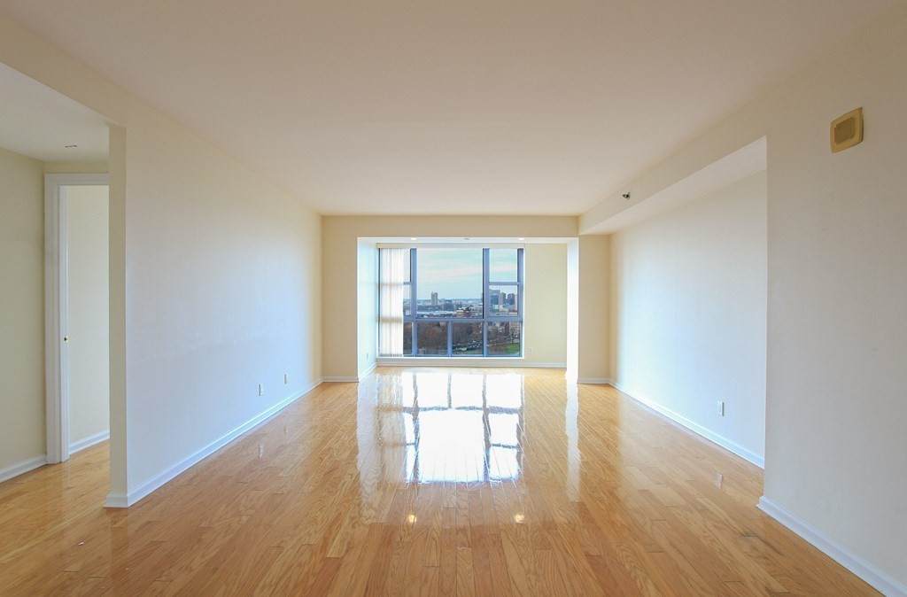 170 Tremont Street - Photo 1