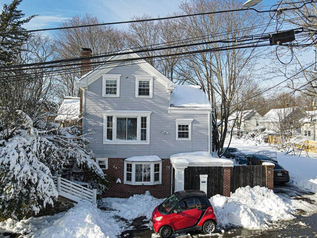 24 Mount Hope Street - Photo 1