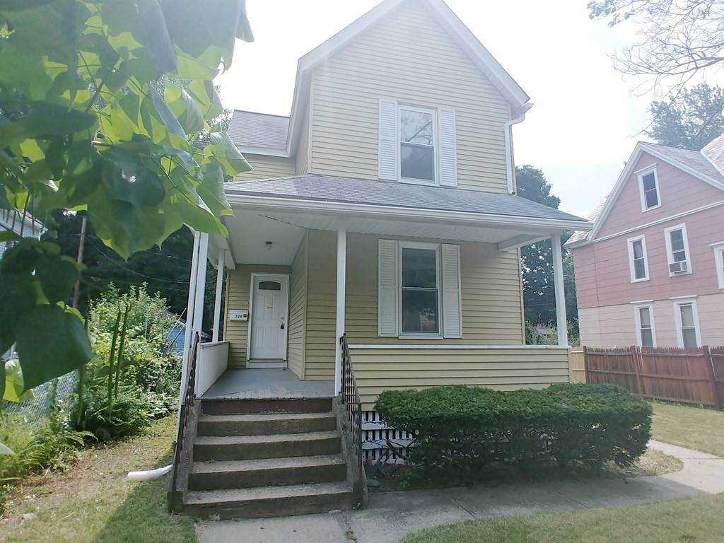 328 Linden St - Photo 1