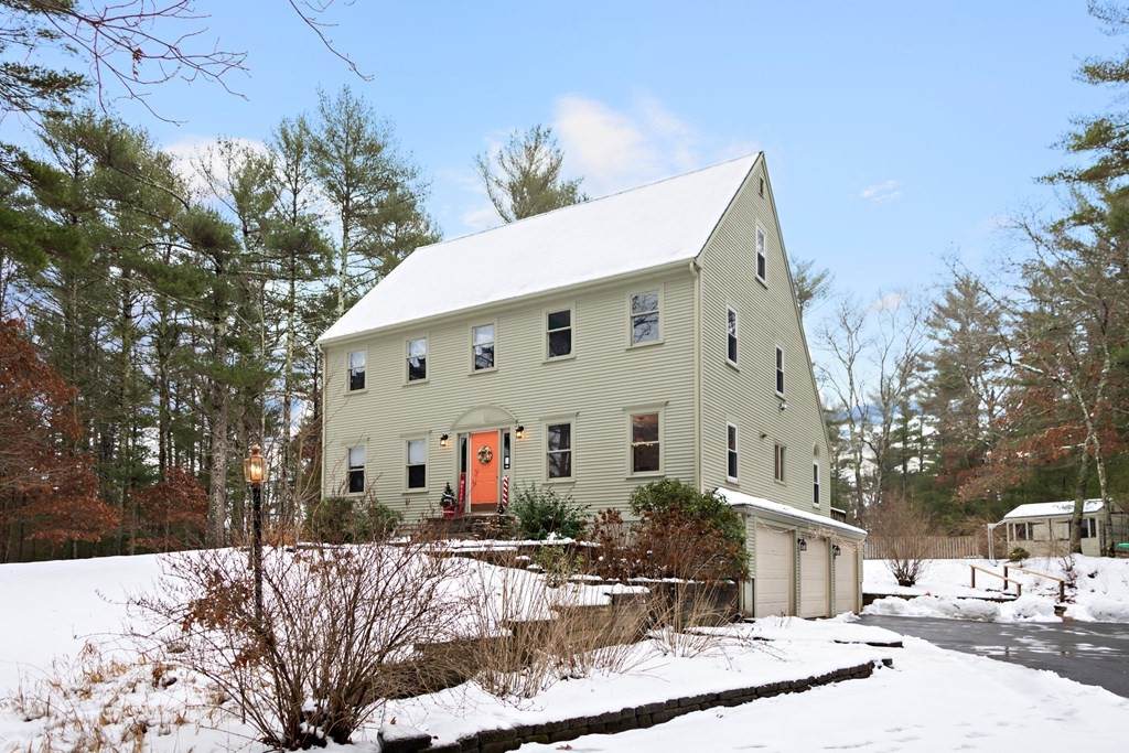 38 Deer Hill Ln - Photo 1