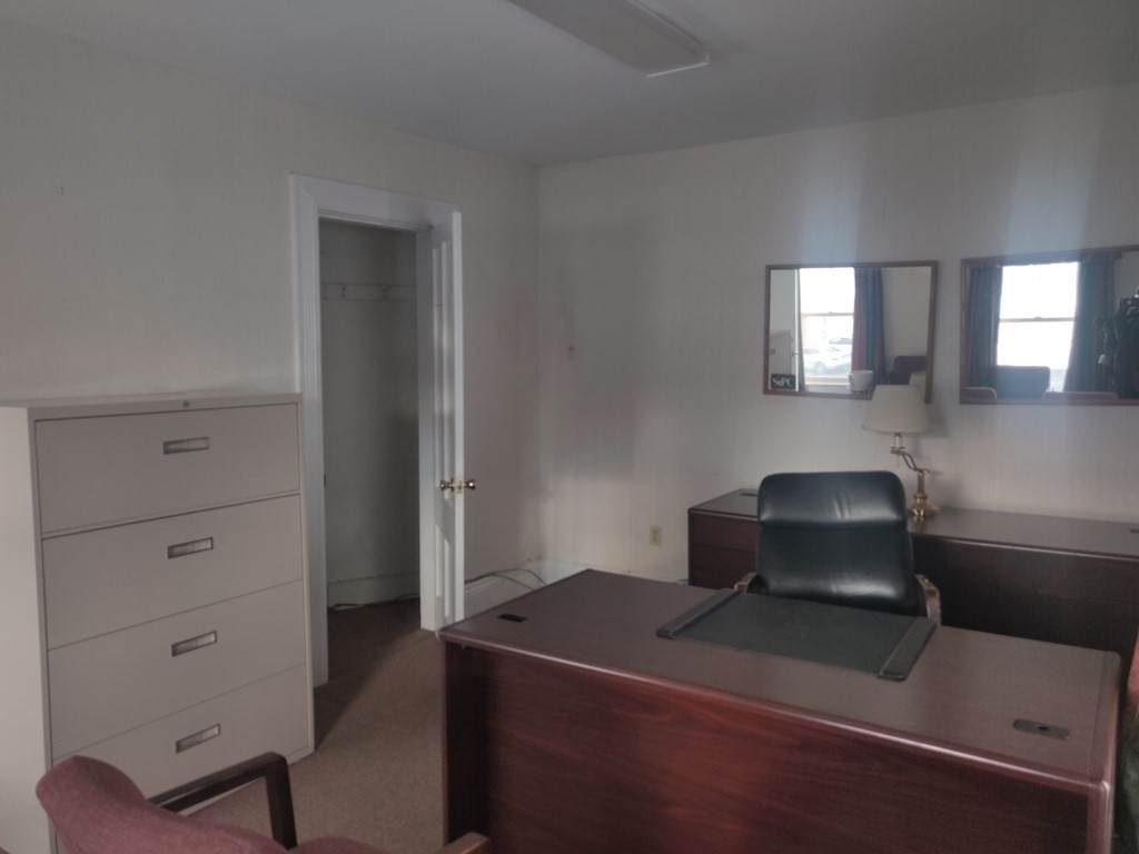 213 Broaday Street - Photo 1