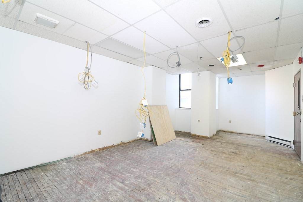 72 Kneeland - Photo 1
