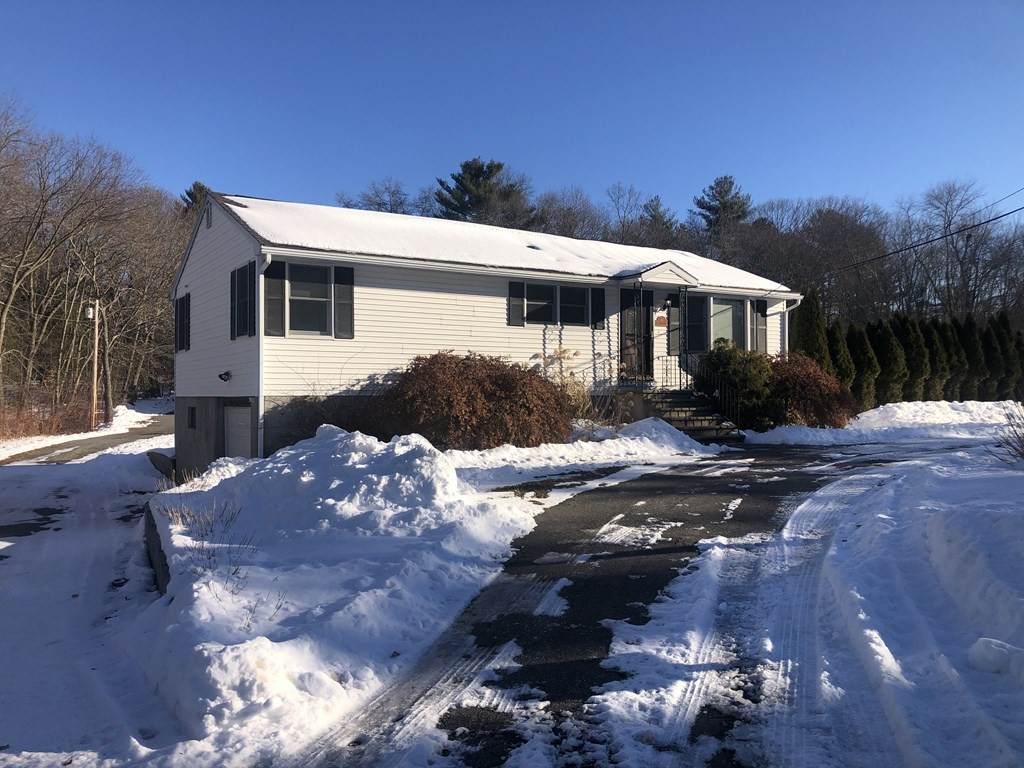 64 Myrtle St - Photo 1