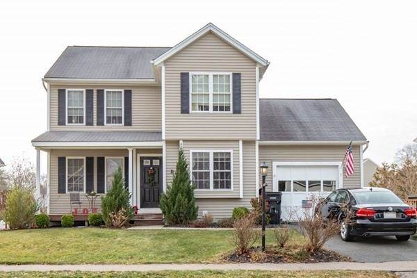 19 Goldenwood Dr - Photo 1