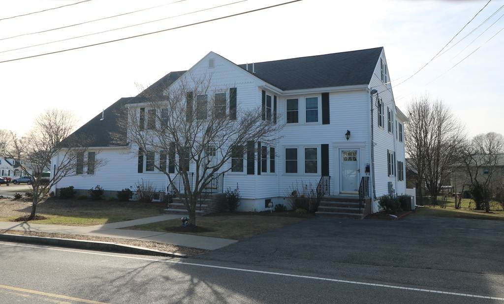 16 Willow Street - Photo 1