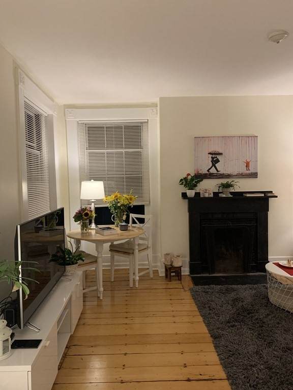 2 Phillips St - Photo 1