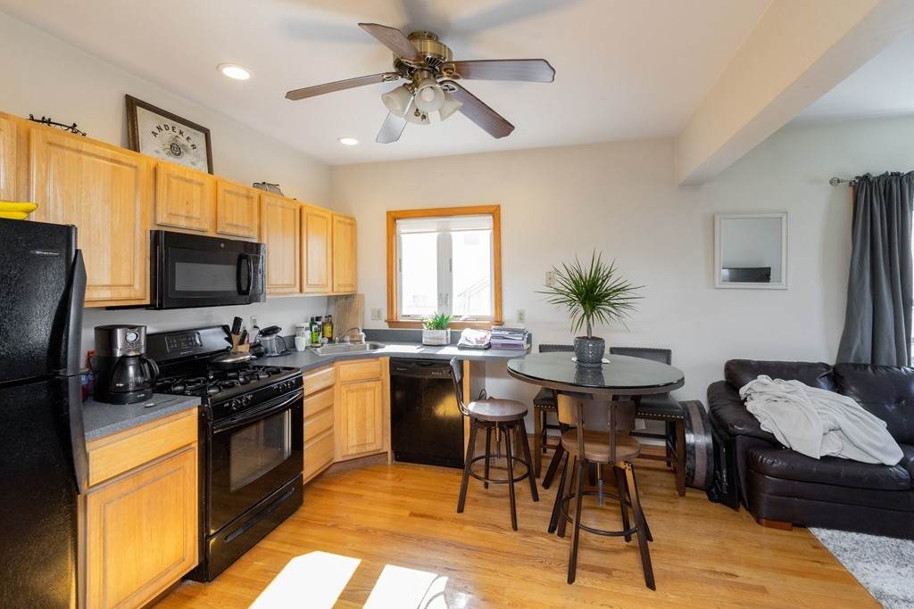 505-505 A E 8th - Photo 1