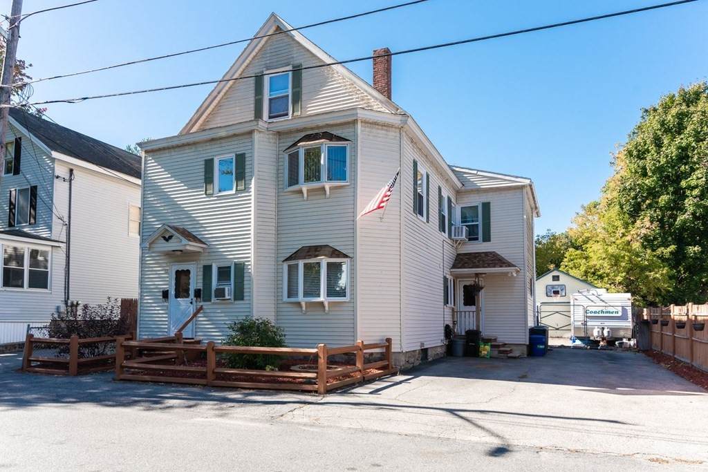11 River Place - Photo 1